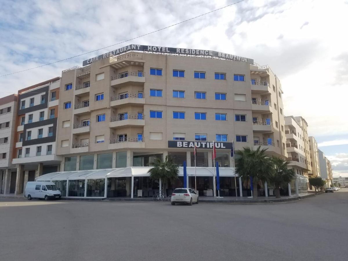 Hotel Beautiful Надор Екстериор снимка